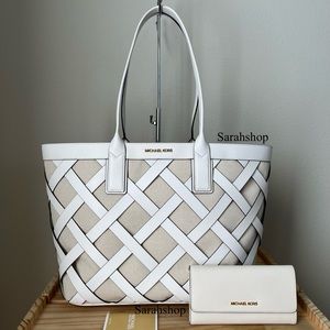 🌼Michael Kors Set